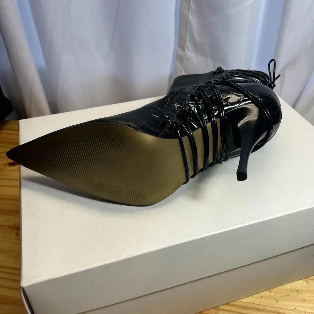COPY - CARLOS SANTANA BLACK LEATHER LACE UP ANKLE BOOTIES 7 NWT - Picture 6 of 6